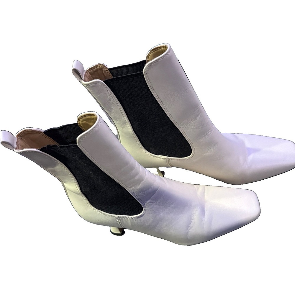Sam Edelman Lani Womens 9 Ivory Leather Square Toe Chelsea Heel Ankle Boots